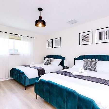 Modern Spacious 5-Bedroom Home With Pool Hollywood Ngoại thất bức ảnh